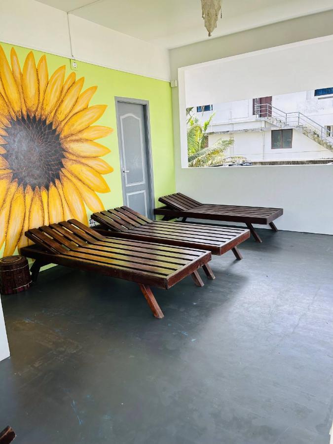 Chameleon Beach Resort, Cherai Kochi Eksteriør billede
